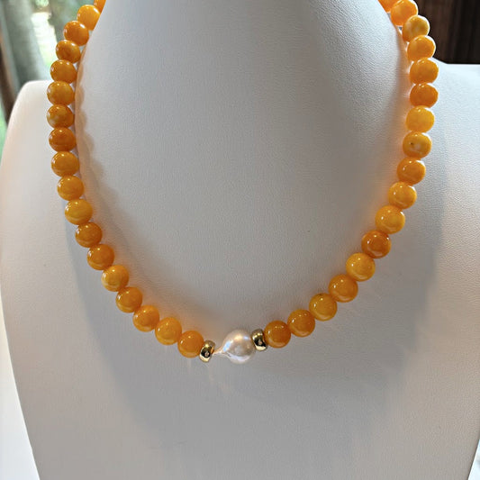Yellow Beaded Necklace with Pearl